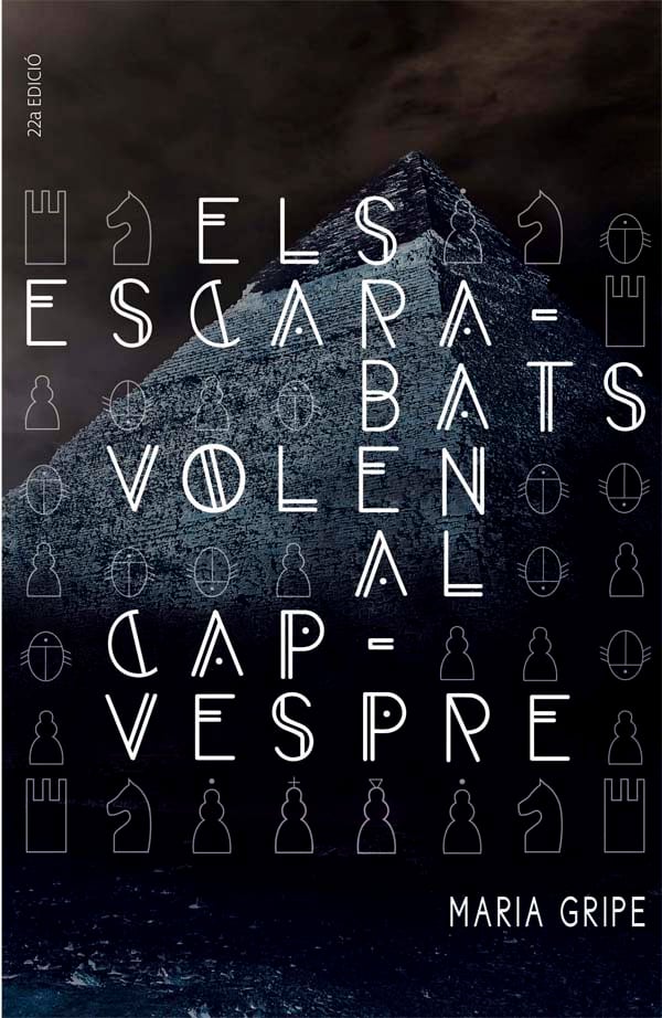 Portada del producto:  Els escarabats volen al capvespre